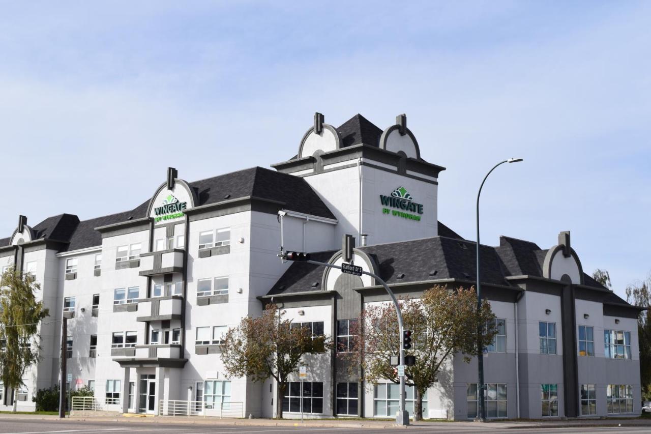 Hotel Wingate By Wyndham Lethbridge Exterior foto
